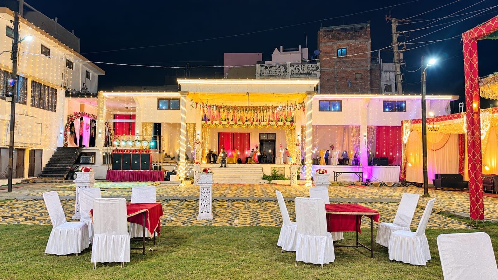 Marriage lawn decoration